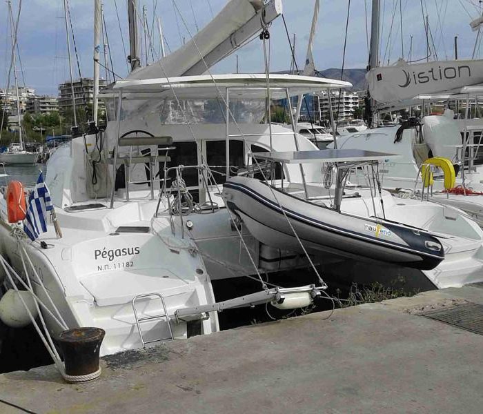 Pegasus | Lagoon 380 S2 photo 1
