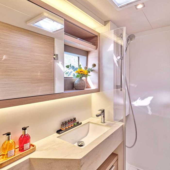 Premium | Lagoon 51 photo 49