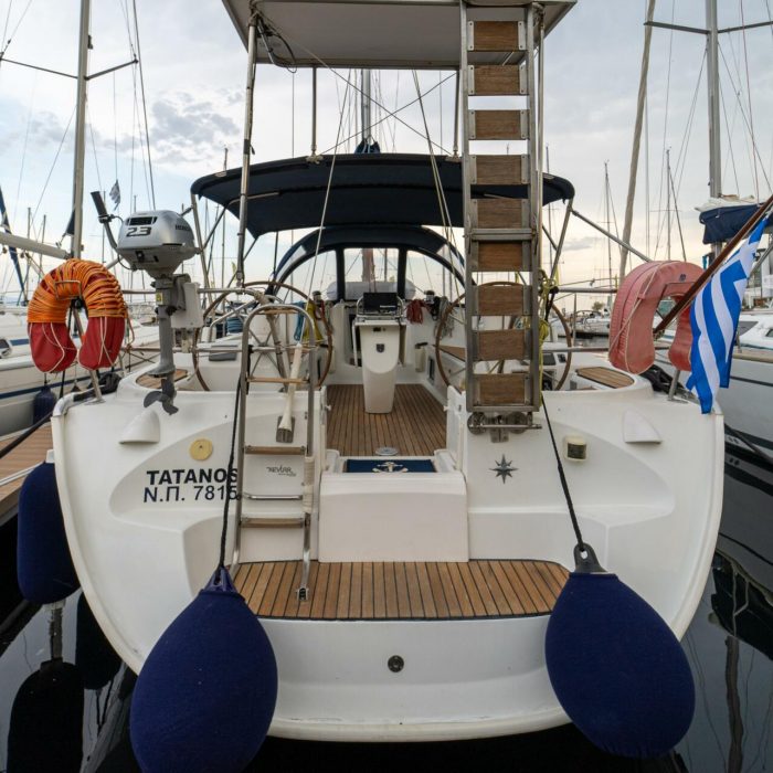 Tatanos | Sun Odyssey 43 photo 9