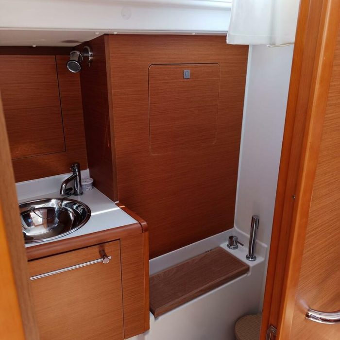 Foxy | Sun Odyssey 419 photo 21