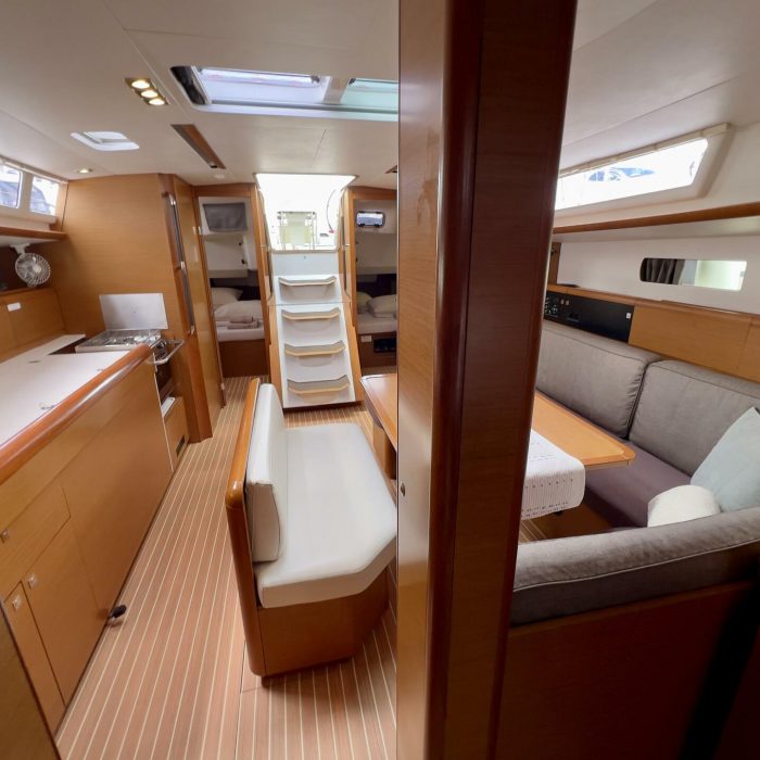 Malin II | Sun Odyssey 479 photo 1