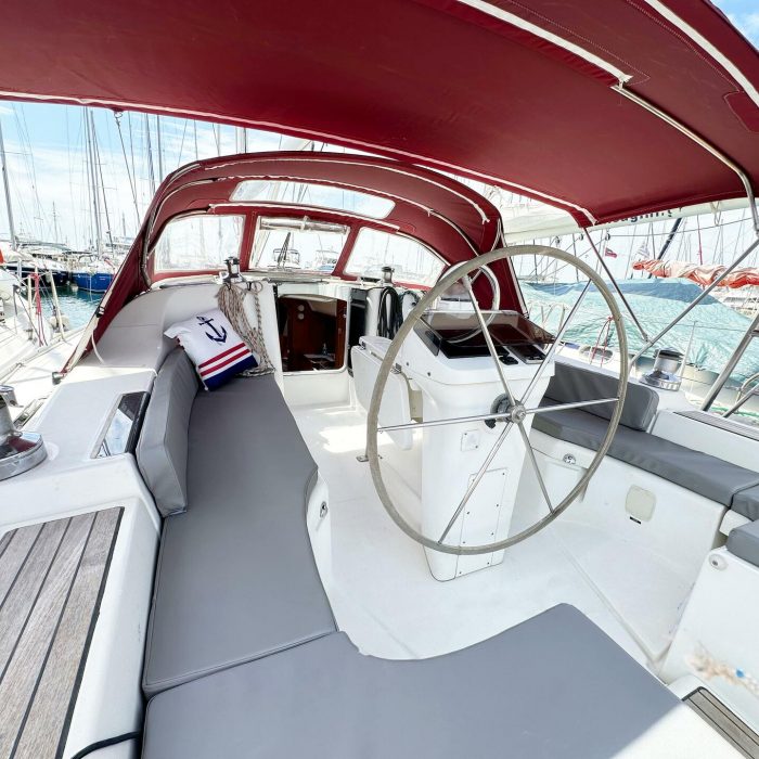 Argo | Oceanis 393 photo 1