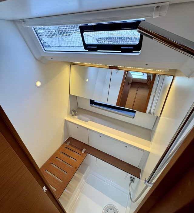Leni | Dufour 41 Performance - 3 cab. photo 20