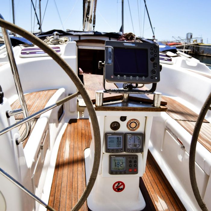 Nikea | Bavaria 46 photo 5