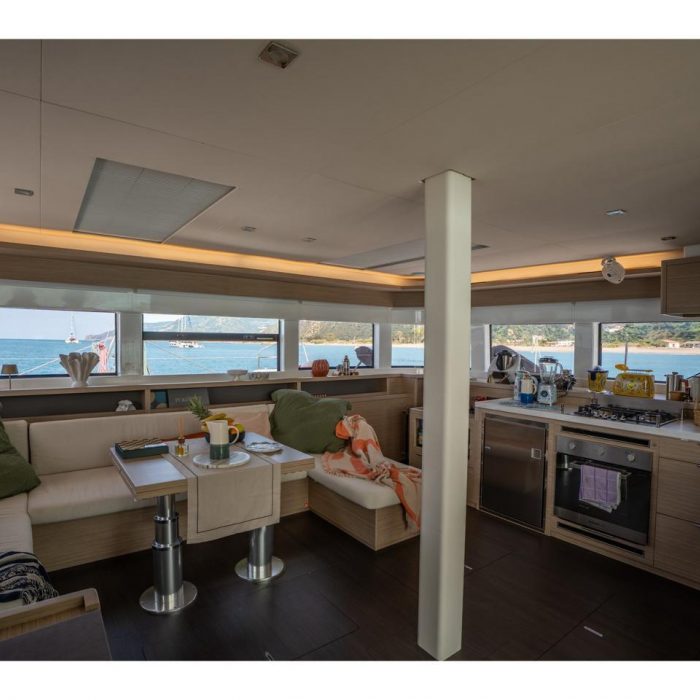 SAILUXE - Vega | Lagoon 55 photo 9