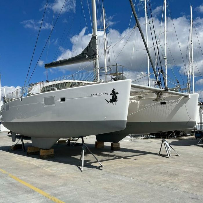 Premium | Lagoon 440 photo 2