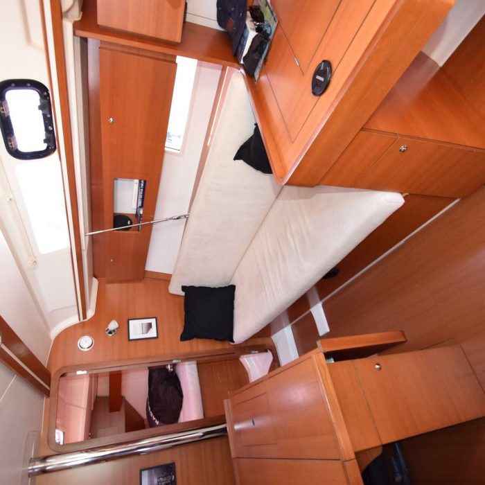 Vittoria | Dufour 335 Grand Large photo 10