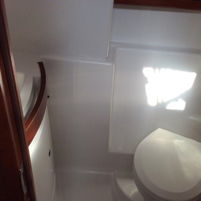 Seacret | Oceanis 43 photo 1