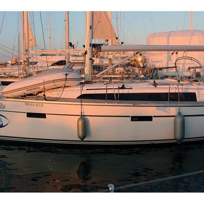 Chilly Lilly | Bavaria Cruiser 37 photo 3