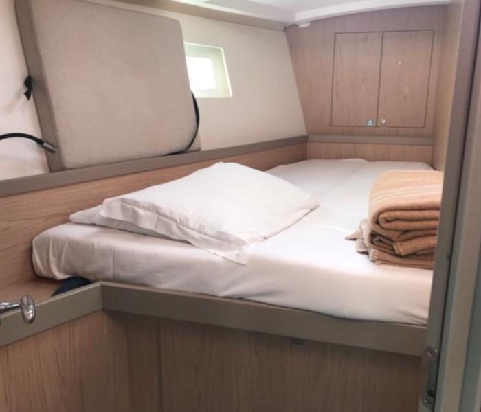 Alphard | Oceanis 45 photo 11