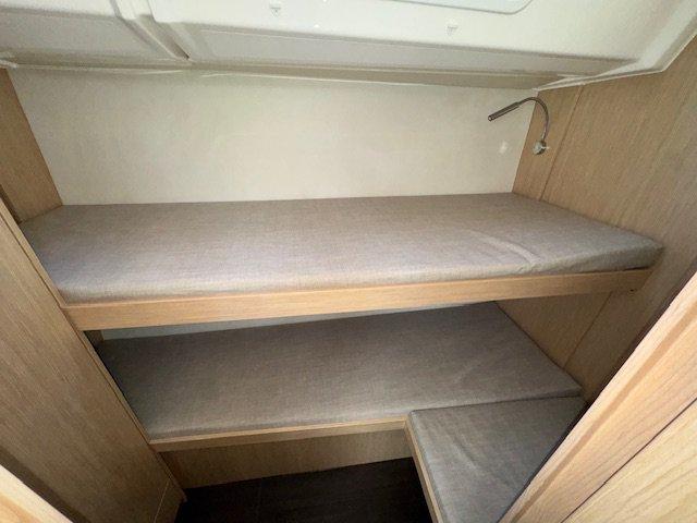 Princess Laura | Bavaria C46 photo 18