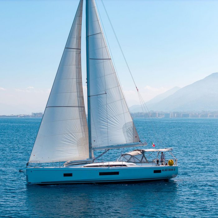 Elettra - Water maker, Solar Panel | Oceanis 51.1 photo 7