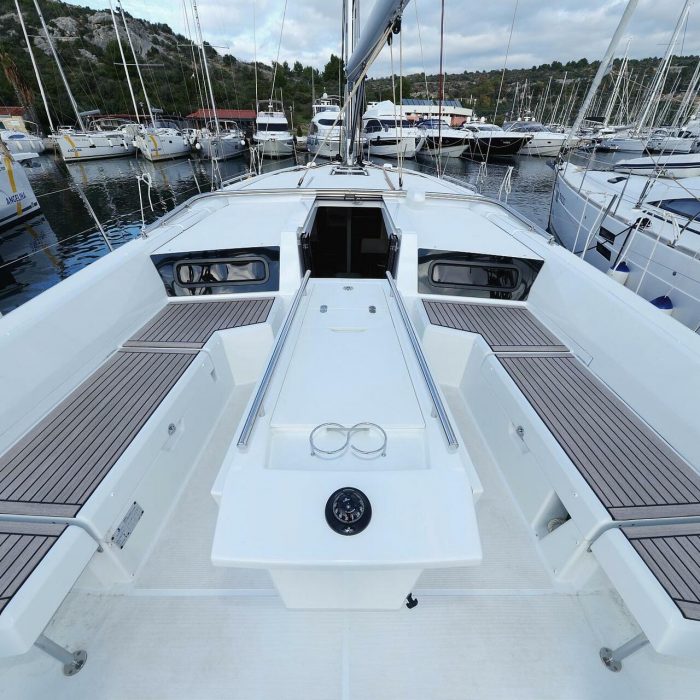 Zeppelin | Oceanis 46.1 photo 2