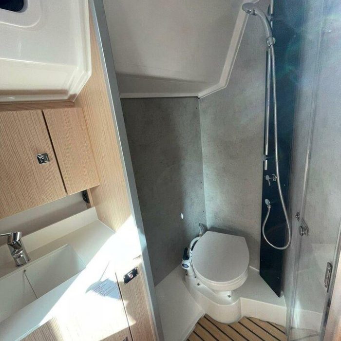 Seawave | Bavaria C42 photo 15
