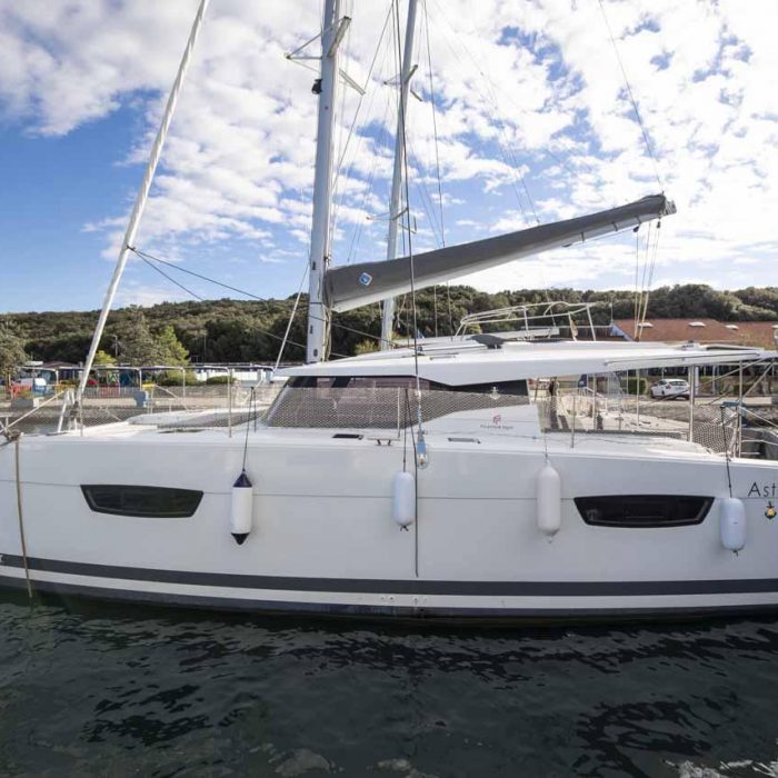 Follow the Sun | Fountaine Pajot Astrea 42 photo 2