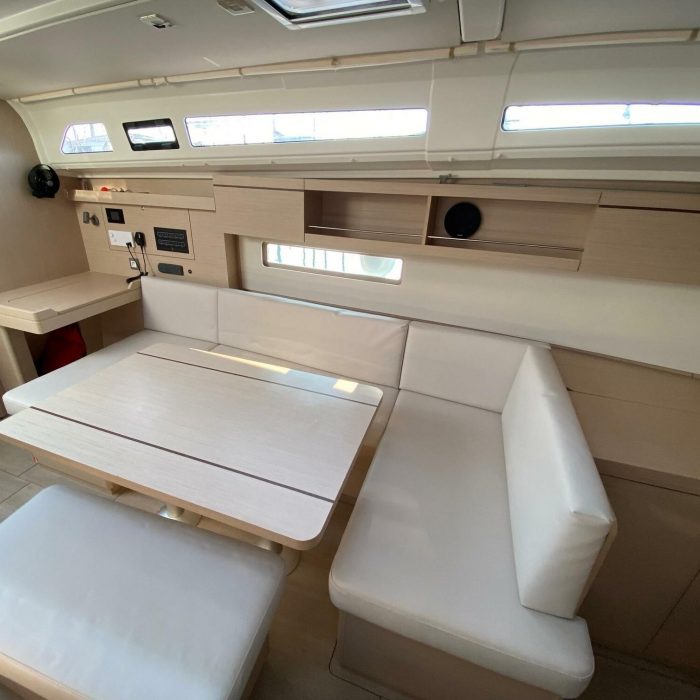 La Mer | Oceanis 40.1 photo 9