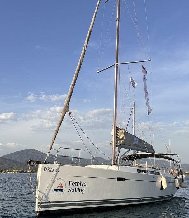 Draco | Hanse 445 photo 4