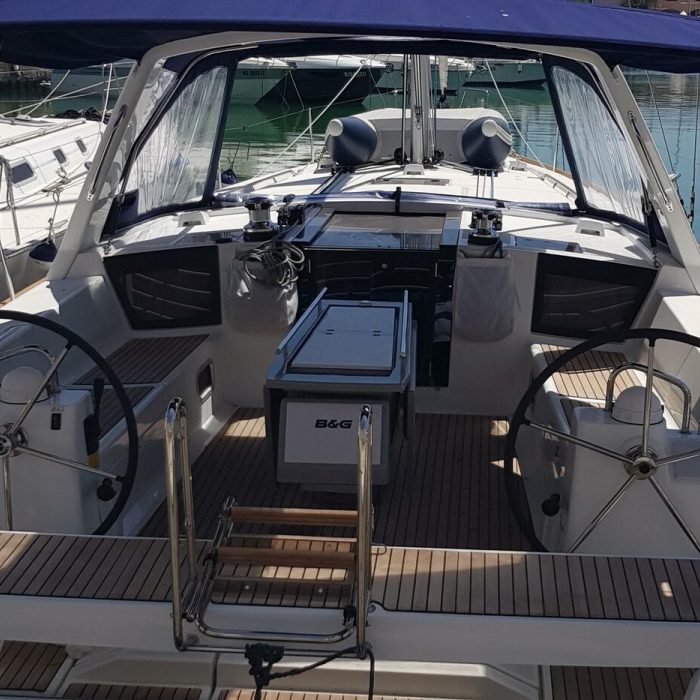 Senza Pensieri III | Oceanis 45 photo 2
