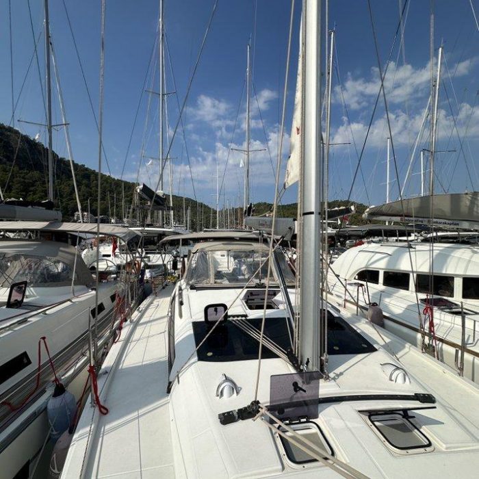 Enki | Dufour 430 photo 4