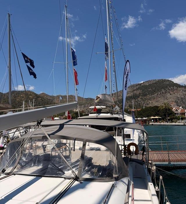 La Vita e Bella | Sun Odyssey 490 photo 5