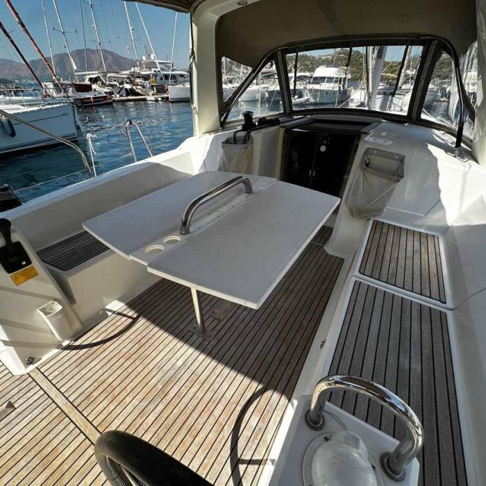 Ida | Oceanis 38.1 photo 1