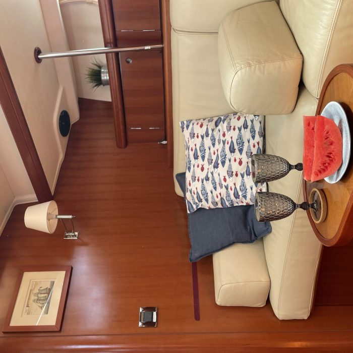 Marina Blue | Beneteau 57 photo 19