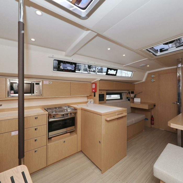 Levente | Bavaria C42 photo 20