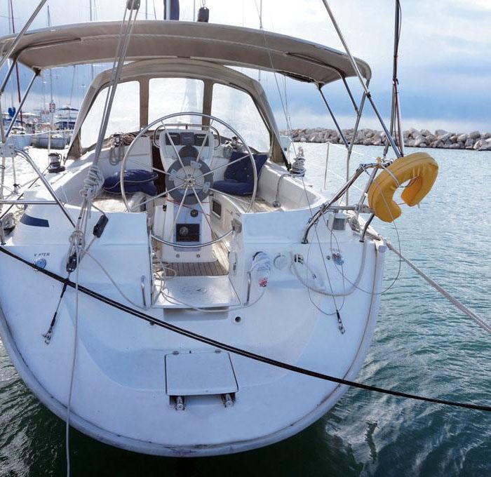Konstantinos | Bavaria 36 photo 3