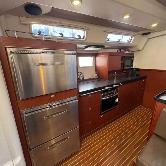 Team B | Hanse 505 photo 3