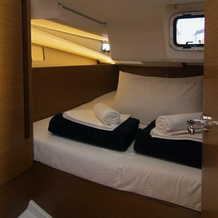 Tanpopo | Sun Odyssey 440 photo 12