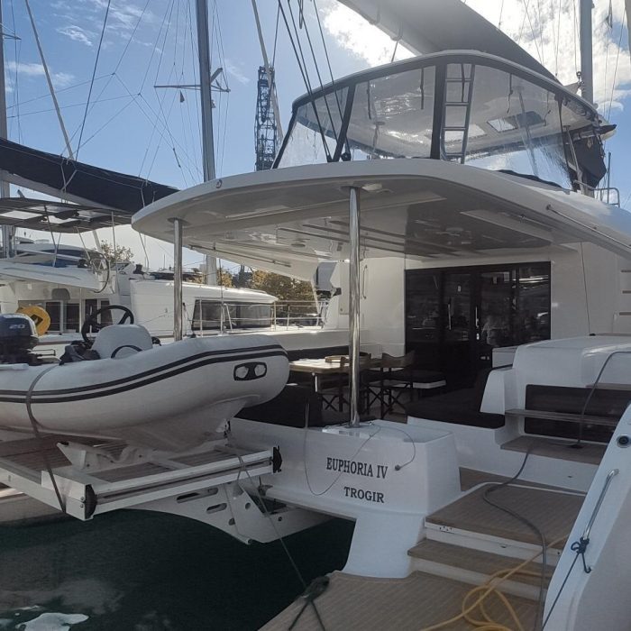 Euphoria IV | Lagoon 51 photo 1