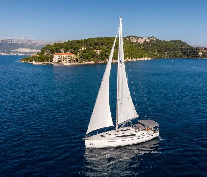 Lui | Bavaria Cruiser 51 photo 6