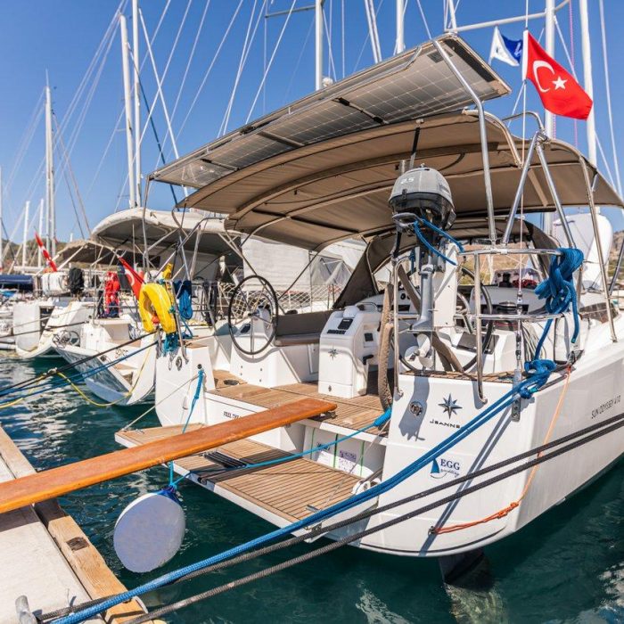 Feel The Magic | Sun Odyssey 410 photo 2