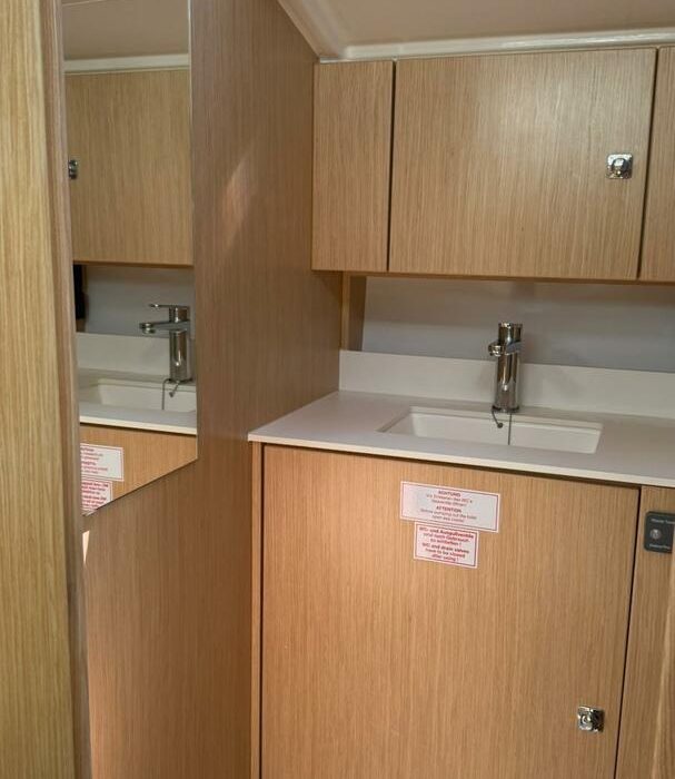 Onyx | Bavaria C42 photo 16
