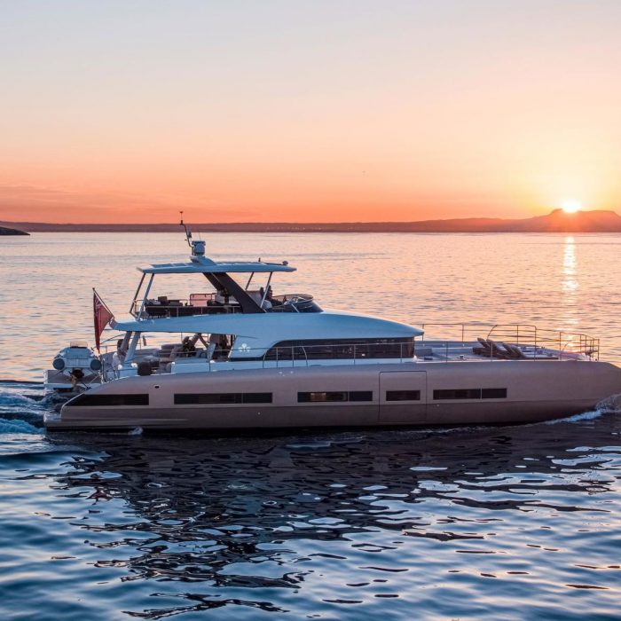 Premium + | Lagoon Seventy 8 photo 3