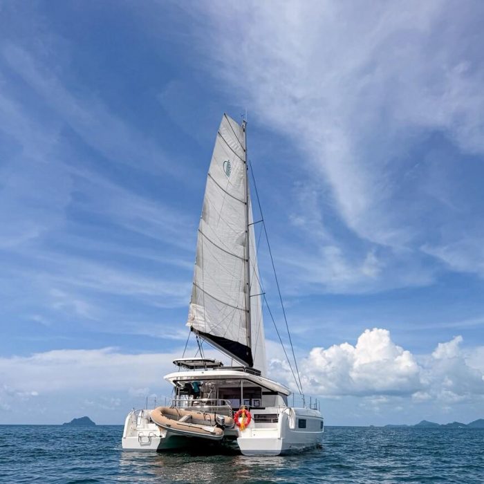 Cloud Dancer 2 | Lagoon 43 photo 28