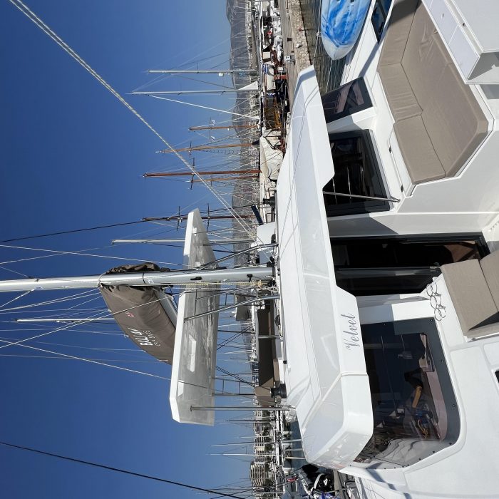 Star Velvet (A/C, Generator, Water Maker, dishwasher) photo 12