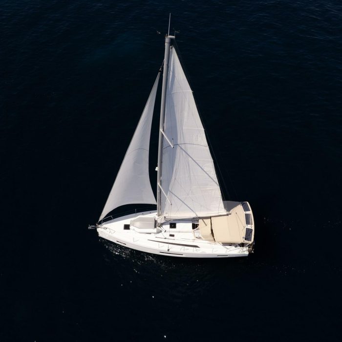 Netos | Oceanis 40.1 photo 2