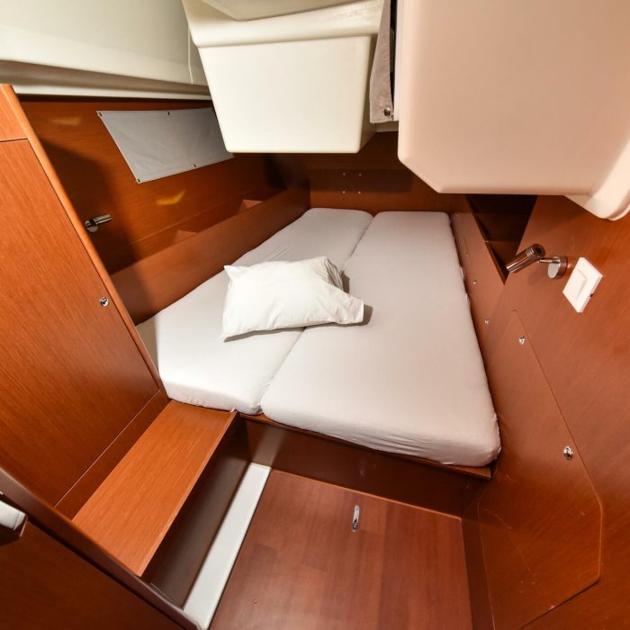4Play | Oceanis 41.1 photo 23