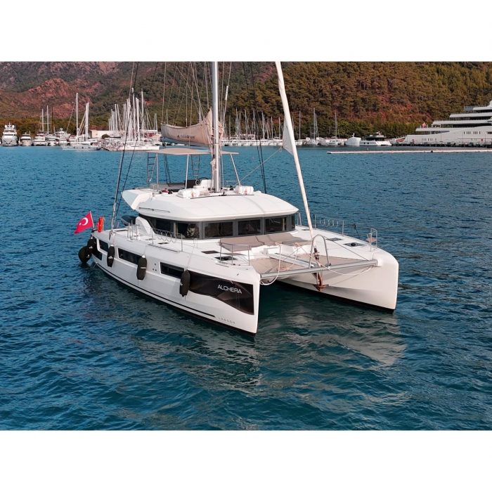 Alchera | Lagoon 50 photo 1
