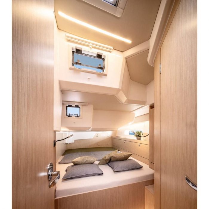 Vela | Bavaria 46 Cruiser photo 4