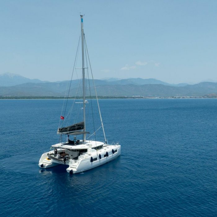 Dream Life | Lagoon 46 photo 10