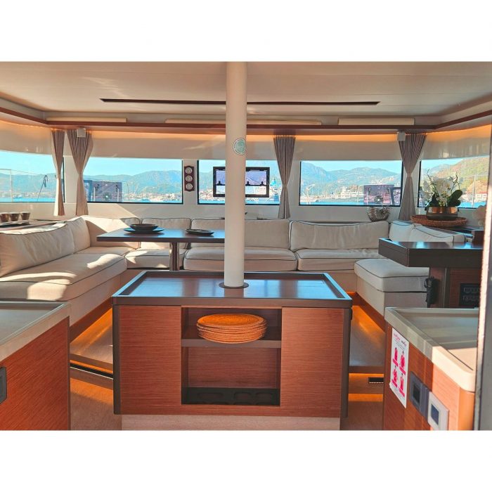 Alchera | Lagoon 50 photo 11