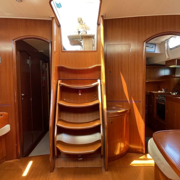 Marina Blue | Beneteau 57 photo 26