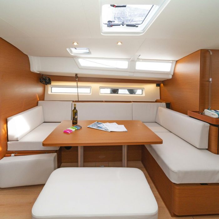First Ride | Sun Odyssey 490 photo 12