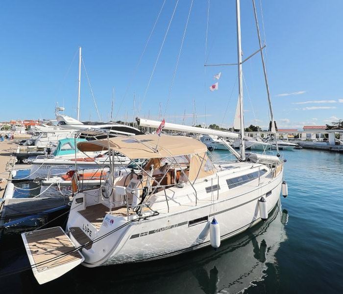 Lupe | Bavaria Cruiser 37 photo 11