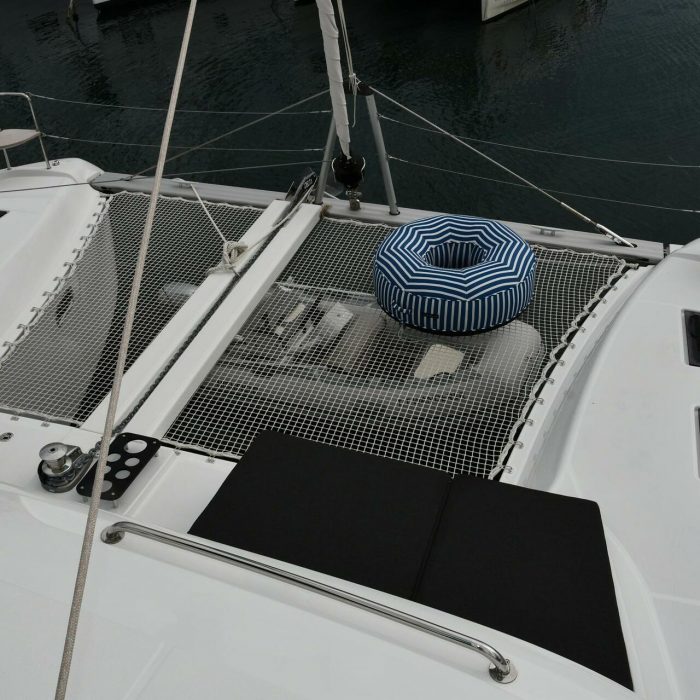 Bonnie | Lagoon 43 photo 3