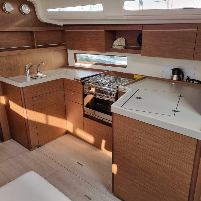 Hadar | Oceanis 40.1 photo 9