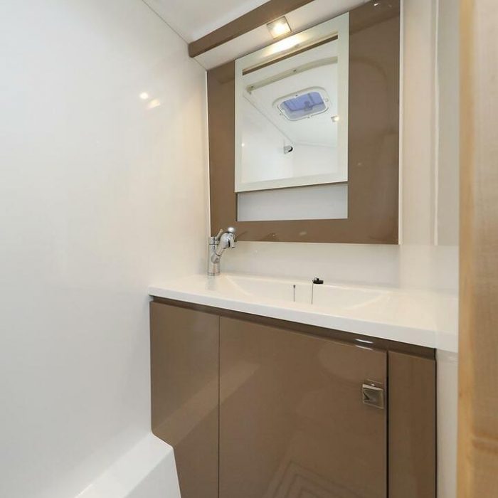 Anrik | Fountaine Pajot MY 37 photo 24