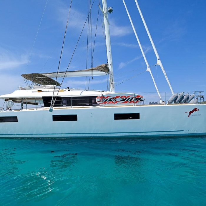 ADRIATIC TIGER | Lagoon 620 photo 4